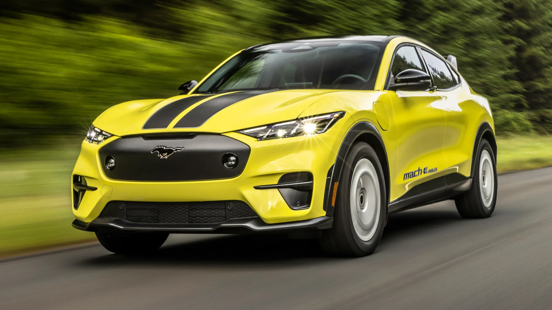 2024 Ford Mustang Mach-E Rally: versão off-road especial de 480 cv entrará em produção