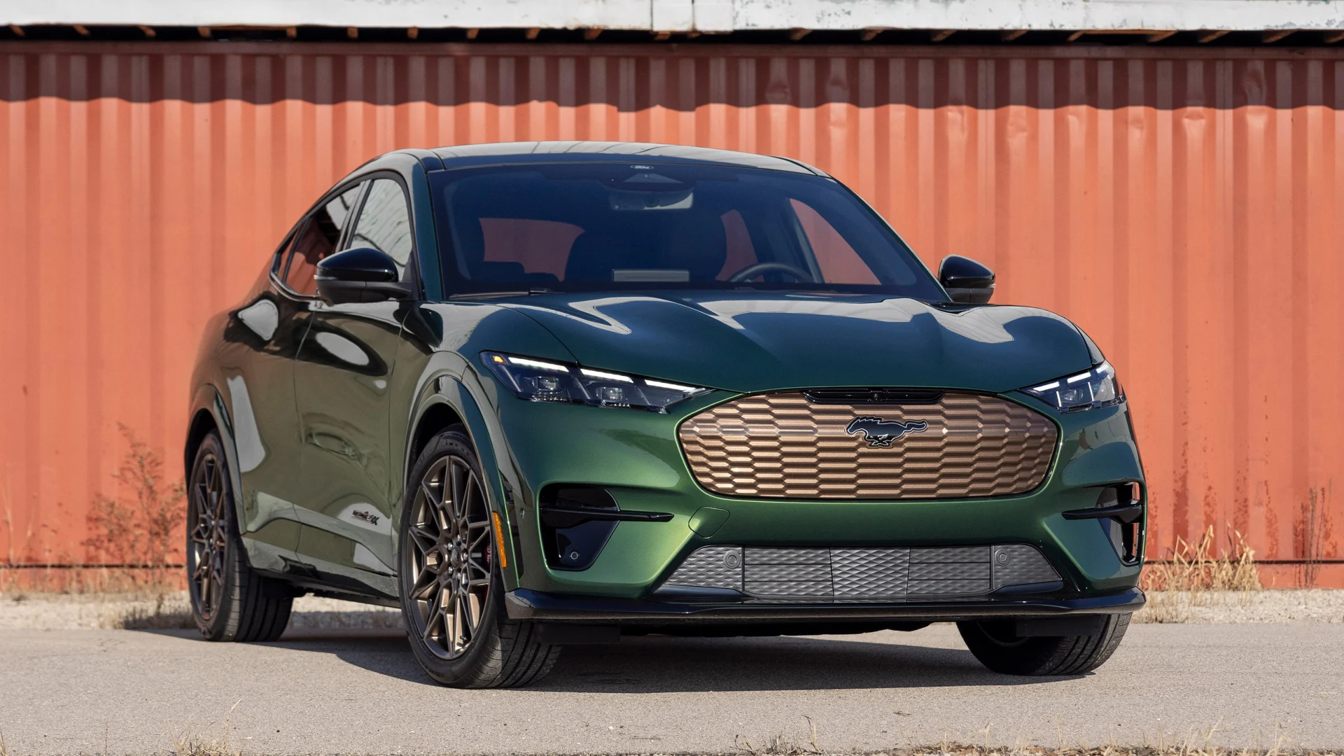 O Ford Mustang Mach-E GT agora é ainda mais rápido… e verde