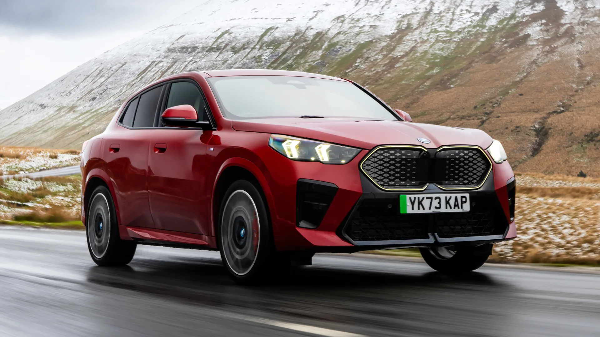 Análise do BMW iX2 xDrive30 2024 – velocidade de hatch esportivo, mas não sem concessões