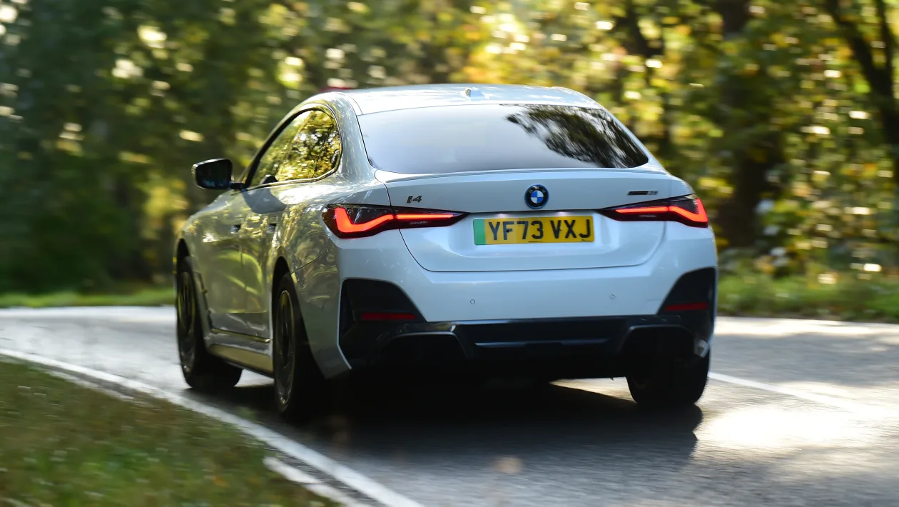 BMW i4 eDrive35 – rear