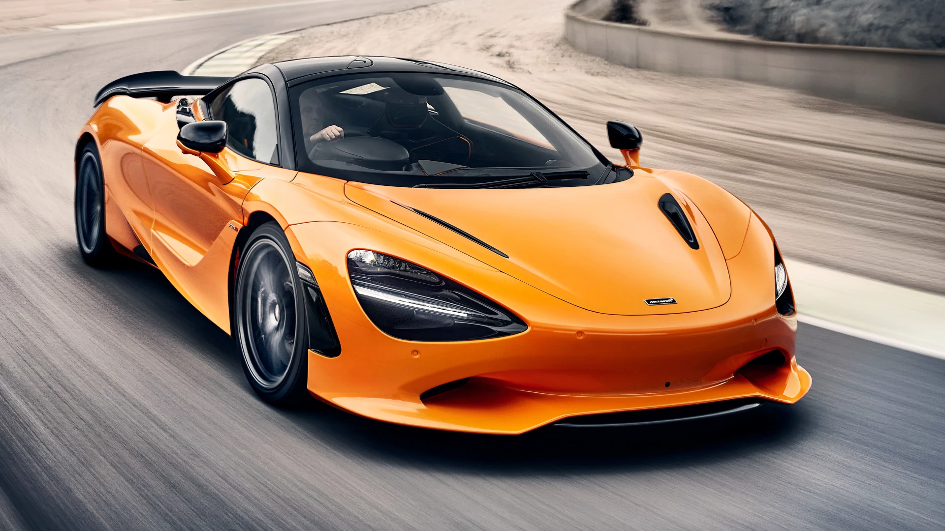 McLaren 750S 2023 revelado como novo supercarro emblemático