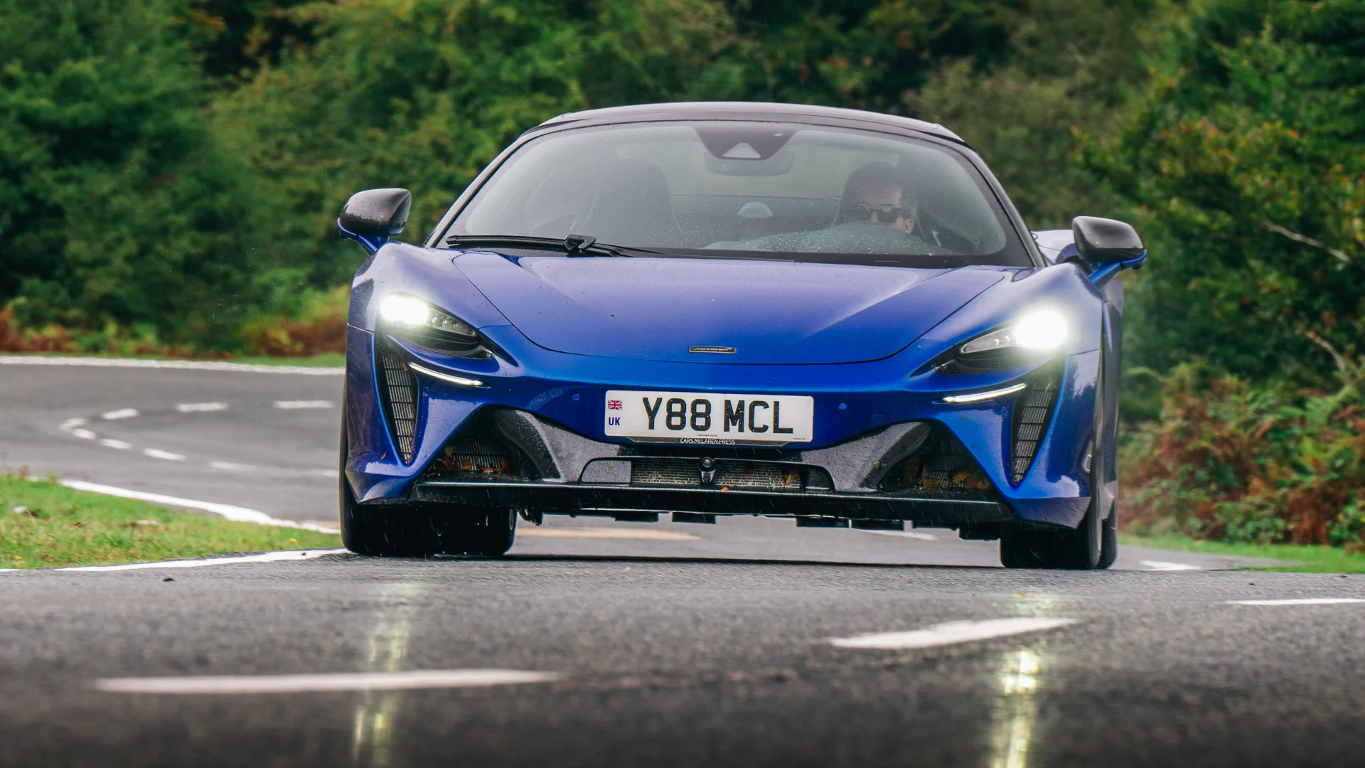 McLaren Artura Spider 2025 – análise: a rival britânica da Ferrari 296 ficou muito melhor